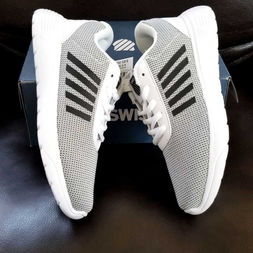 K.SWISS athletic shoes